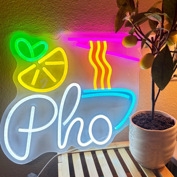 Pho Neon Sign Led Light up Sign Vietnamese Noodles - Picture 3 of 9